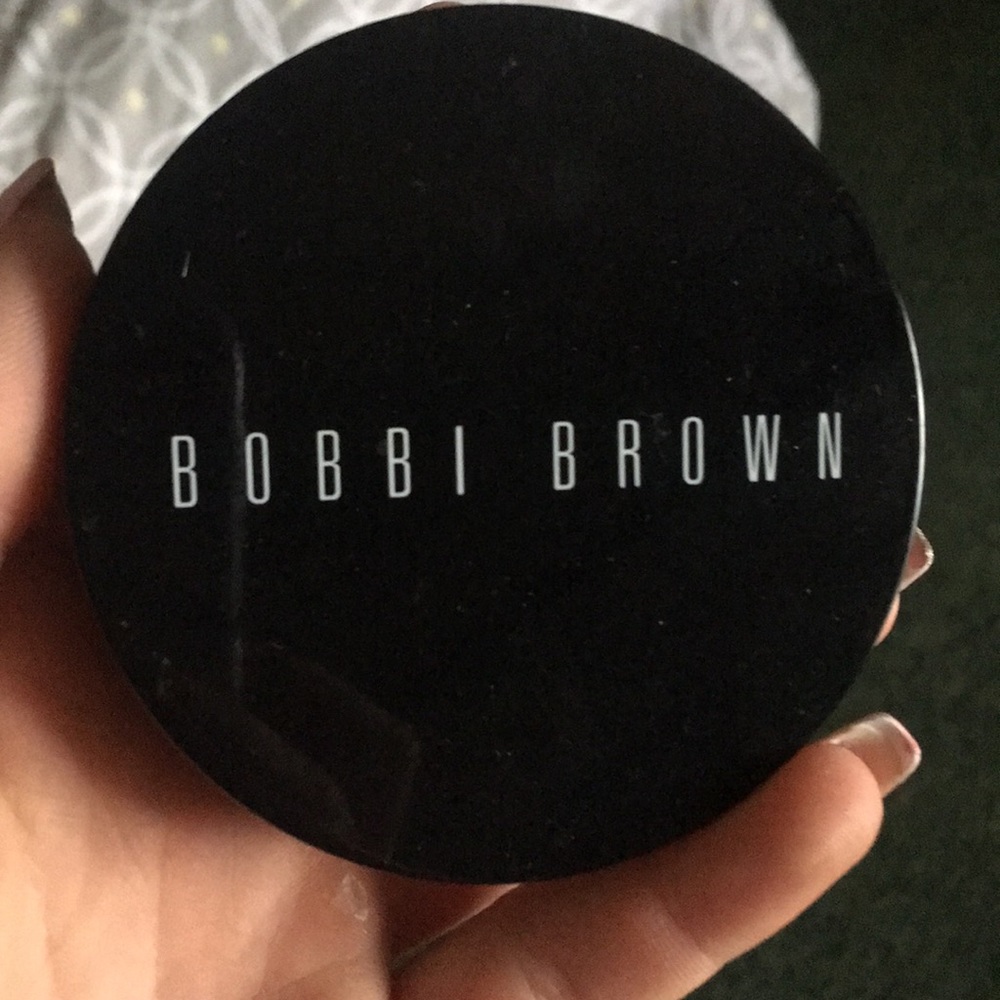 Bobbi brown powder